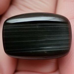 ¿Por qué es la turmalina negra considerada como una de las gemas más poderosas?